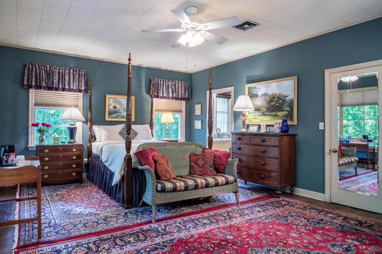 The Stockade Bed And Breakfast Батън Руж Екстериор снимка