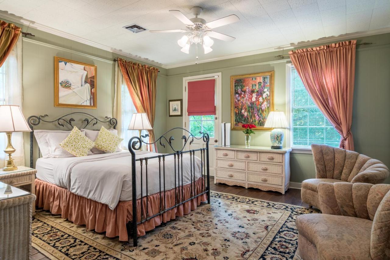 The Stockade Bed And Breakfast Батън Руж Екстериор снимка